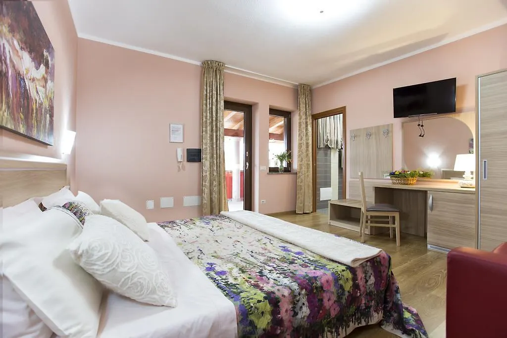 Il Sole Guesthouse Italien